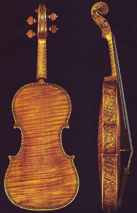 Hellier Stradivarius - Wikipedia Stradivarius Violin, Antonio Stradivari, Violin Family, Viola Sheet Music, Violin Makers, Violin Art, Violin Design, Homemade Instruments, Best Guitar Players