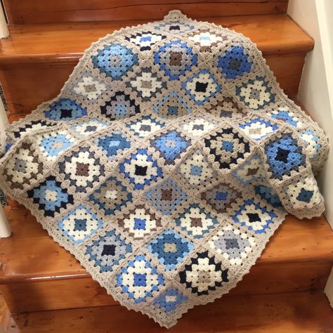 Crochet Bebe, Manta Crochet, Granny Square Crochet Pattern, Sewing Skills, Crochet Granny, Baby Blanket Crochet, Granny Square, Handmade Crochet, Crochet Baby