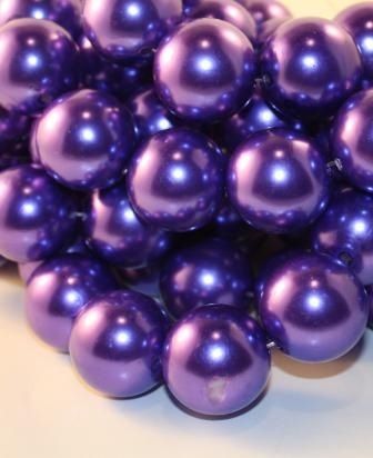 Purple pearls Purple Pearl Aesthetic, Error Aesthetic, Purple Profile, Purple Stuff, Purple Things, Royal Colors, Purple Reign, Purple Jewelry, Rich Purple