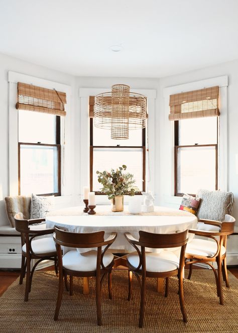 bay window breakfast nook :: This Charming Pittsburgh Home Has 3 Hidden IKEA Hacks—Can You Spot Them? Farmhouse Style Dining Room, Modern Farmhouse Dining Room, Farmhouse Dining Room Table, Modern Farmhouse Dining, Dining Room Remodel, Dining Room Light Fixtures, Craftsmen Homes, Dining Nook, Farmhouse Dining Room