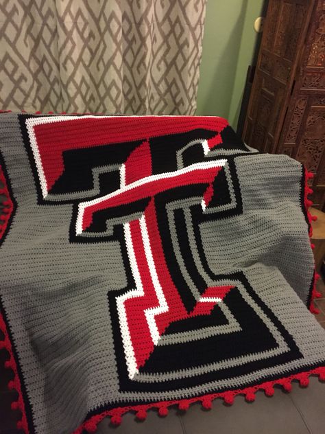 Texas Tech afghan for my mother for Christmas this year! Texas Tech Crochet Blanket, Texas Tech Crochet, Blankets Crochet, Crochet Pattern Instructions, Texas Tech Red Raiders, Red Raiders, Crochet Afghans, Afghan Pattern, Afghan Blanket