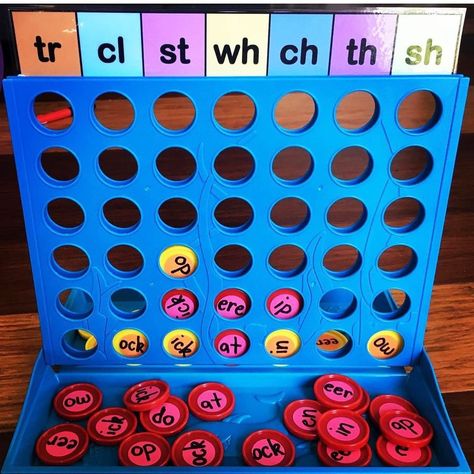 Connect Four Game, Word Endings, Connect Four, Connect 4, Reading Specialist, Phonics Games, Teaching First Grade, Petite Section, First Grade Reading