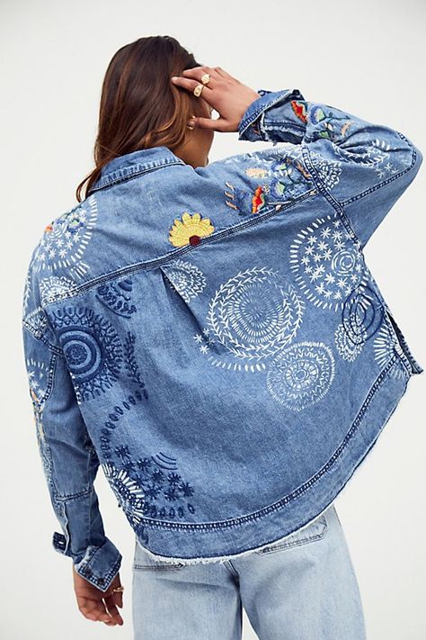 boho | casual cool style | vintage style | embroidered denim shirt ... Jean Embroidery, Recycled Outfits, Embroidered Denim Shirt, Embroidered Denim Jacket, Denim Chic, Free People Clothing, Recycled Denim, Embroidered Denim, Boho Casual