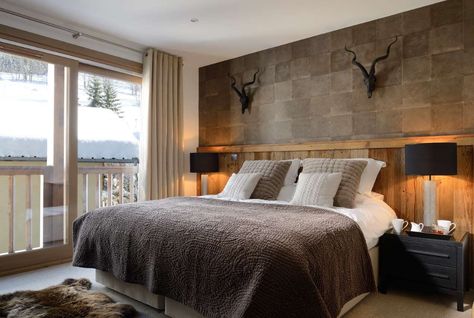 Ski Lodge Bedroom, Ski House Bedroom, Ski Cabin Decor, Lodge Bedroom, Ski House Decor, Ski Condo, Luxury Ski Chalet, Rustic Bedroom Decor, Chalet Style