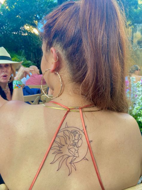 Big Sun And Moon Tattoo, Moon Kissing Sun Tattoo, Intricate Sun And Moon Tattoo, Sun Kissed Tattoo, Spine Tattoo Sun And Moon, Sun And Moon Tattoo Placement, Sun Moon Spine Tattoo, Moon Inside Sun Tattoo, One Line Sun Tattoo