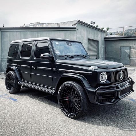 Black G Wagon, Mercedes G63 Amg, Mercedes Benz Forum, Mercedes Benz Wallpaper, Mercedes Benz G63, Mercedes G63, Mercedes Suv, Dream Cars Mercedes, Mercedes G Wagon