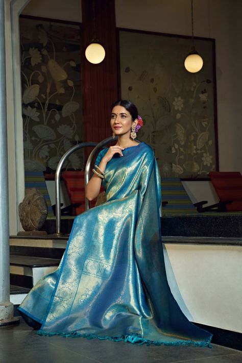 Kanjeevaram Silk Saree, Formal Saree, Blue Silk Saree, Kanjeevaram Sarees, Kanjivaram Sarees Silk, Saree Wearing Styles, Bridal Sarees South Indian, Desi Wedding Dresses, Kanjivaram Saree