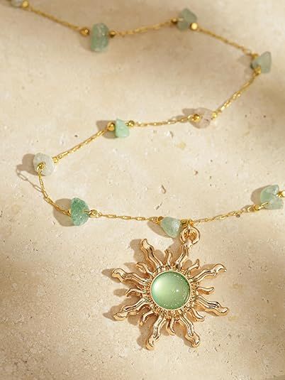 HIPPIE BOHO JADE CRYSTAL SUN NECKLACE: The sun is a symbol of warmth, light, and life, representing energy, vitality, and creativity. It can also symbolize growth, strength, and power. With its elegant design and versatile style, this sun necklace is sure to be a cherished addition to any jewelry collection Sun Jewelry Aesthetic, Sun Choker, Hippie Sun, Healing Nature, Hippie Gifts, Christmas Jewelry Gift, Sun Jewelry, Pastel Jewelry, Sun Necklace