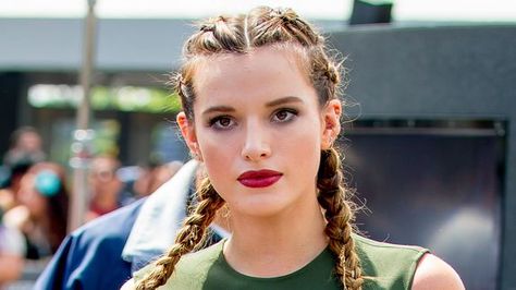 Bella Thorne comes out as bisexual after kissing her brother's ex on Snapchat French Braids Front View, Celebrity Braids, Braids Plaits, Bella Thorne Style, Plait Braid, Two French Braids, Different Braids, Beautiful Braided Hair, French Braids