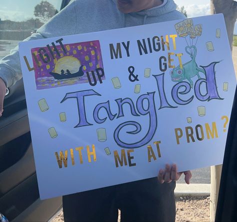 Tangled Promposal, Prom Proposal Ideas, Cute Proposal, Cute Hoco Proposals, Homecoming Poster Ideas, Formal Proposals, Cute Promposals, Prom Posters, Homecoming Signs