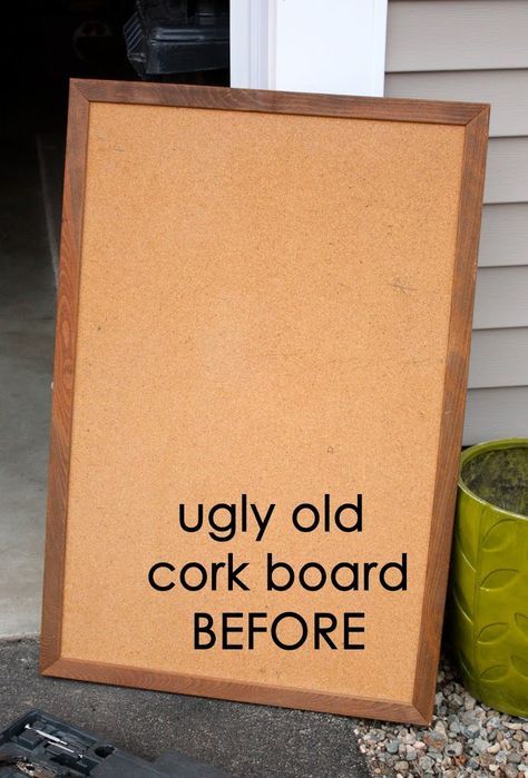 Paint Corkboard, Office Cork Board Ideas, Cork Board Decorating Ideas, Painting A Cork Board, Diy Cork Board Ideas, Bulletin Board Ideas For Bedroom, Cork Board Makeover, Bulletin Board Makeover, Painting Corkboard