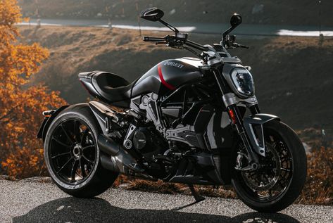 Diavel V4, Ducati Bike, Ducati Xdiavel, Sports Bike, Bike Photography, Ducati Panigale, Motor Bike, Mens Gear, Ducati Monster