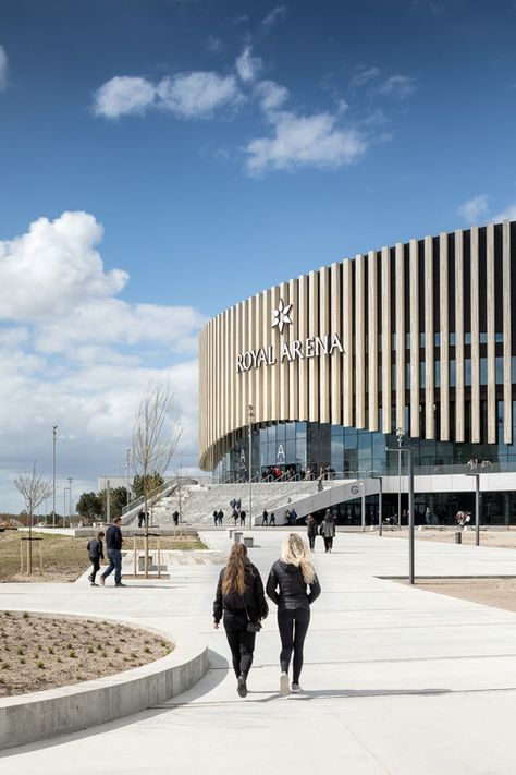 Royal Arena,© Adam Mørk Auditorium Architecture, Auditorium Design, Wooden Facade, Exhibition Building, Architecture Elevation, Facade Architecture Design, Mall Design, Mix Use Building, Modern Exterior House Designs