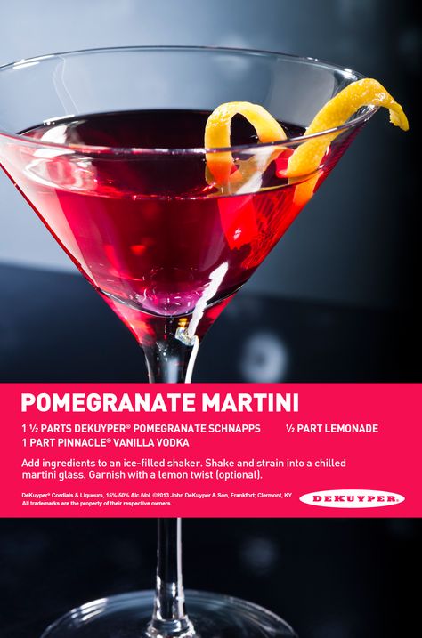 Vodka Martini Recipe, Sunset Cocktail Recipe, Pomegranate Vodka, Martini Recipes Vodka, Coconut Vodka, Pomegranate Martini, Juice Cocktails, Peach Vodka, Pomegranate Recipes