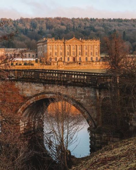 England Aesthetic, Chatsworth House, Stately Home, English Countryside, England Travel, Uk Travel, Beautiful Architecture, Pretty Places, Places To See