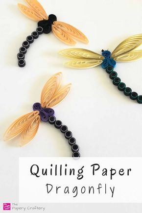 Quilling Paper Dragonfly ~ Make your own flittering, flying summertime bug! || www.ThePaperyCraftery.com Hiasan Dinding Diy, Paper Dragonfly, Paper Dragonflies, Quilling Comb, Quilling Butterfly, Vika Papper, Neli Quilling, Quilling Animals, Paper Quilling For Beginners