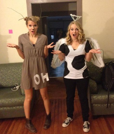 "Oh Dear" and "Holy Cow" are only two of the clever costumes in this word-play heavy gallery. Check out "Hawaiian Punch" and the "Law Suit." Holy Cow Costume, Pun Costumes, Best Diy Halloween Costumes, Punny Halloween Costumes, Clever Costumes, Halloween Puns, Clever Halloween, Bff Halloween Costumes, Duo Costumes