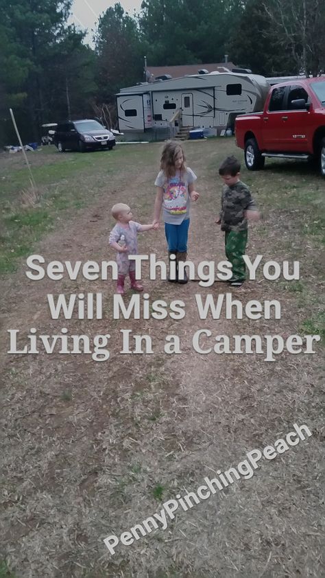 Diy Camping Gear, Family Camping Hacks, Living In A Camper, Camping Gear List, Travel Trailer Living, Rving Full Time, Trailer Life, Trailer Living, Gear List