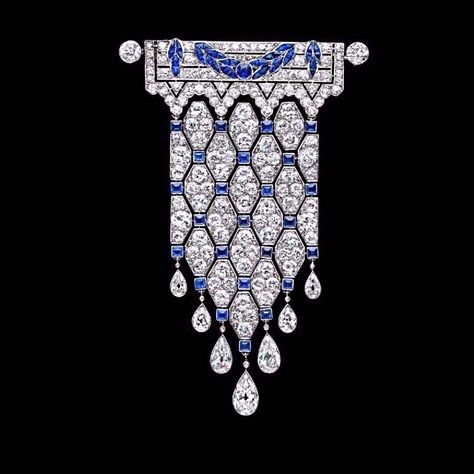 An absolutely divine brooch from Boucheron, this 1910 Art Deco style jewel is made with Multiple diamonds and sapphires. The design that resembles a sigil flag, portrays the royal background it comes from.  #thegemdialogue #jewelleryblog #finejewels #boucheron #artdeco #sapphires #diamonds Sapphire Brooch, Brooch Wedding, Christmas Brooch, Art Deco Brooch, Leaf Motif, Wedding Brooch, Dream Gift, The Paradise, Brooch Vintage