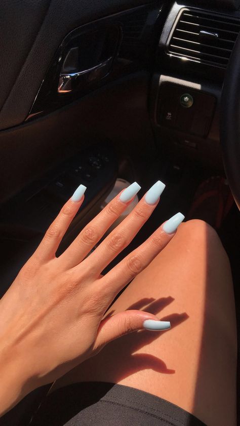 Coffin Sky Blue Nails, Cute Light Blue Acrylic Nails, Light Blue Medium Acrylic Nails, Acrylic Nails Inspo Back To School, Matt Light Blue Nails, Pastel Blue Acrylic Nails Coffin, Iced Blue Nails, Light Blue Acyrilics Nails, Glacier Blue Nails