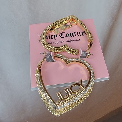 Juicy Couture Heart Shape Earrings Size: 1.5" Tj Maxx Juicy Couture, Jewelry 2000s, Pink And Gold Jewelry, Stylish Jewelry Accessories, La Jewelry, Juicy Couture Earrings, Heart Shape Earrings, Quinceanera Jewelry, Dope Jewelry Accessories