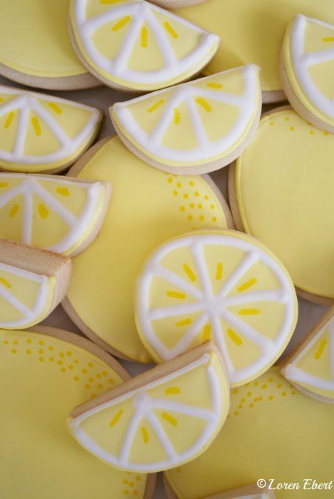 Iced Biscuits, Summer Cookies, Pretty Cookies, Fancy Cookies, Lemon Cookies, Creative Cookies, Cookie Inspiration, Cookies Decorated, Iced Cookies