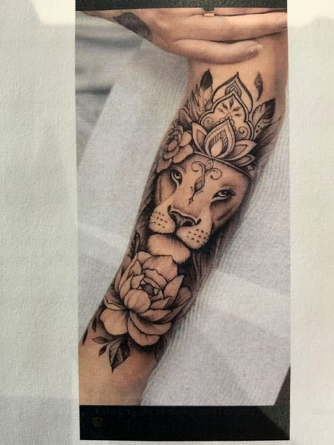 Forarm Tattoos For Women, Lion Arm Tattoo, Lioness Tattoo, Bauch Tattoos, Forarm Tattoos, Tattoos For Women Half Sleeve, Leo Tattoos, Hip Tattoos Women, Forearm Tattoo Women