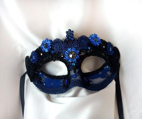 Red Mask Masquerade, Blue Masquerade Mask, Masquerade Ball Mask, Blue Mask, Venetian Masks, Venetian Mask, Mardi Gras Mask, Cool Masks, Feather Headband