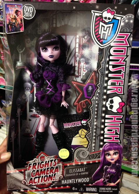 Monster High Dolls Frights Camera Action -Hauntlywood - El… | Flickr New Monster High Dolls, Monster High Toys, Easy Dragon Drawings, Arte Monster High, Childhood Memories 2000, Moster High, Love Monster, Monster High Art, Monster High Characters