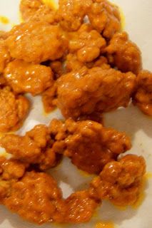 Buffalo Wild Wings Spicy Garlic sauce recipe. makes me HAPPPYYY!! Copycat Sauce Recipes, Spicy Garlic Sauce Recipe, Wings Boneless, Boneless Wing Recipes, Spicy Garlic Sauce, Wings Recipes, Boneless Wings, Buffalo Wild, Buffalo Wild Wings