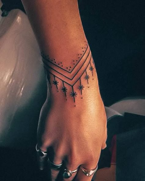 Womens Band Tattoo, Western Bracelet Tattoo, Wrap Tattoos For Women Arm, Wrap Around Wrist Hand Tattoo, Bracelet Hand Tattoo, Decorative Wrist Tattoo, Women With Arm Tattoos, Bracelet Tattoo Drawing, Ornamental Wrist Cuff Tattoo