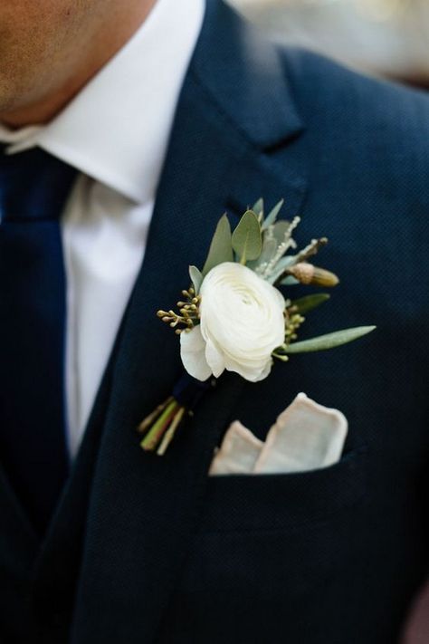 classic navy blue groom suit with white boutonniere #wedding #weddings #weddingideas #greenweddings #rar #blueweddings Peach Boutonniere, Navy Blue Groom, Red Corsages, White Rose Boutonniere, Blue Boutonniere, White Boutonniere, Groomsmen Boutonniere, Corsage And Boutonniere, Wedding Suits Groom