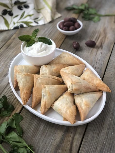 Spanakopita Triangles, Phyllo Appetizers, Greek Spanakopita, Greek Pastry, Savoury Pastry, Vegetarian Appetizer, Greek Pastries, Spinach Pie, Spinach Feta