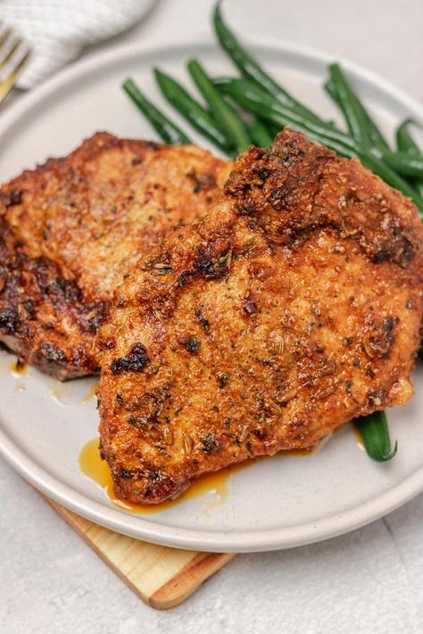 Easy Oven Baked Pork Chops Recipe - The Dinner Bite Quick Pork Chops, Quick Pork Chop Recipes, Baked Pork Steak, Oven Baked Pork Chops, Oven Pork Chops, Easy Baked Pork Chops, Baked Pork Chops Oven, Easy Pork Chops, Pork Chop Recipes Baked