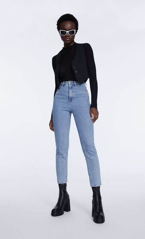 Slim Mom Jeans Outfit, Slim Mom Jeans, Mom Jeans Outfit, Jeans Mom, Fit Mom, Jean Outfits, Mom Jeans, Women Jeans, Slim Fit