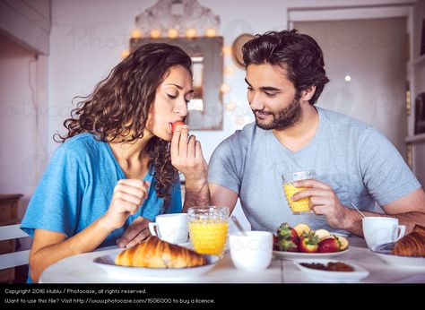 Photo 'Happy couple having breakfast together' by 'klublu' Good Morning Couple, Single Mom Tips, Park Joy, Dobro Jutro, Modern Living Room Decor, Couples Play, Room Decor Living Room, Lifetime Movies, Romantic Mood