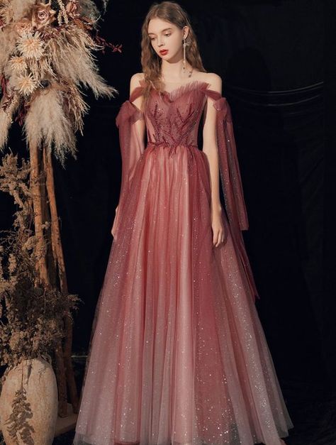 (3) Latest Tweets / Twitter Fairy Gown, Michael Cinco, Ellie Saab, Formal Evening Gown, Elegant Prom Dresses, Evening Gown Dresses, Prom Dresses For Teens, Prom Dress Inspiration, Pretty Prom Dresses