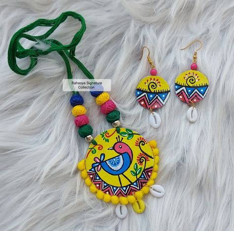 Hand Painted Jewellery, Festive Jewellery, Diy Earrings Materials, Painted Jewellery, Mdf Design, Desi Art, Diy Earrings Easy, Earrings Diy Handmade, Diy Jewellery Designs