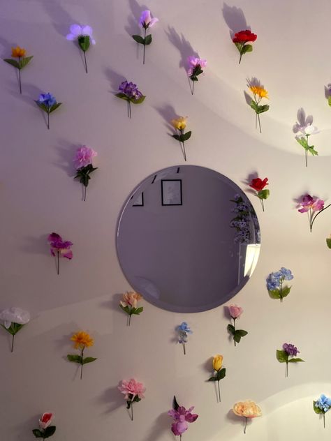 Flowers In The Wall, Room With Flowers Decor, Lights And Flowers Wall Decor, Flower Wall Mirror, Hanging Flowers In Bedroom, Flower Wall In House, Flower Wall In Bathroom, How To Decorate A Green Wall, Flowers Ceiling Bedroom