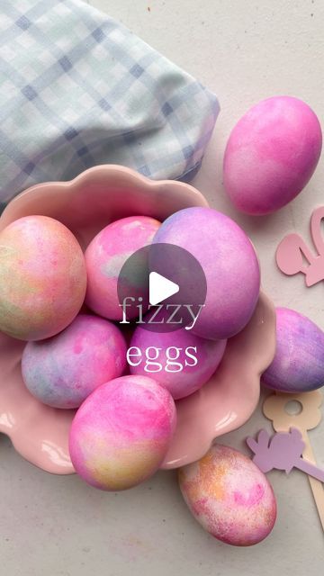 22M views · 784K likes | Kelly Oester - your new DIY mom friend on Instagram: "Our new FAVORITE way to dye eggs 🤩 It creates beautiful eggs, doesn't require any soaking or waiting, and is SO much fun!!!

The boys couldn't stop giggling and Jack said "this is the BEST day of my LIFE" 😂

Materials:
Muffin tin for eggs
Muffin tin for paint (or small cups or bowls)
Paint brushes 
Measuring spoon 
Measuring cup, dropper, or small cups for drizzling vinegar 

Hard boiled eggs 
Baking soda 
Water 
Vinegar 
Food coloring (gel makes for more vibrant eggs) 

How to make them:
✨Hard boil eggs. 
✨To make your "egg paint", mix 1 tbsp baking soda, 1 tsp water at a time until desired consistency, and 2-3 drops of food coloring. 
✨Mix until it forms a paste. The thicker the consistency, the more vibrant Baking Soda Colored Eggs, Baking Soda Dyed Eggs, Fun Ways To Color Easter Eggs, Baking Soda Easter Eggs, Baking Soda Egg Dye, Baking Soda Vinegar Easter Eggs, Diy Eggs Easter, How To Color Easter Eggs, Painting Eggs Ideas