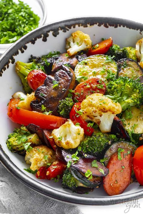 Sauteed Vegetables Recipe (20 Minutes!) - Wholesome Yum Sauteed Vegetables Recipe, Healthy Chicken Meal Prep, Wholesome Yum, Healthy Vegetable Recipes, Roasted Vegetable Recipes, Vegetable Side Dishes Recipes, Chicken Meal Prep, Sauteed Vegetables, Veggie Side Dishes