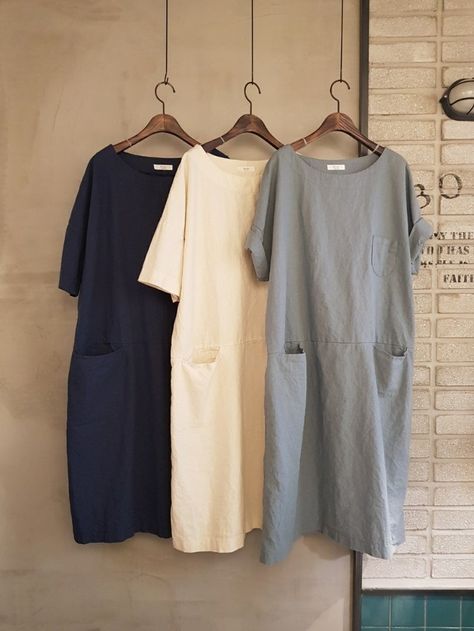 Tunik Linen, Kain Linen, Linen Fashion, Printed Summer Dresses, Linen Shirt Dress, Linen Casual, Organic Linens, Short Sleeve Dress, Mode Inspiration