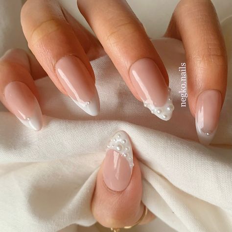 Almond Nails French, Wedding Nail Art Design, Nails Colorful, Wedding Nails French, Nails Yellow, Wedding Nail, Wedding Nails For Bride, Pearl Nails, Wedding Nails Design