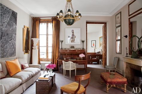 Parisian Apartments and Homes - French Decorating Ideas Photos | Architectural Digest Paris Living Rooms, Parisian Living Room, Parisian Decor, Parisian Interior, Design Salon, Parisian Apartment, Design Apartment, Paris Apartments, French Decor