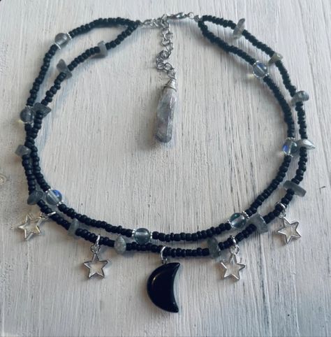 Geneva Ny, Obsidian Crystal, Indie Jewelry, Handmade Jewelry Tutorials, Labradorite Crystal, Dope Jewelry, Crystal Choker, Funky Jewelry, Hippie Jewelry