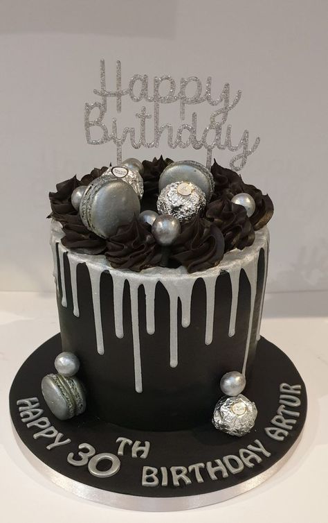 Black And Silver 21st Birthday Cake, Silver And Black Cake Birthday, Black And Silver Birthday Decorations Decorating Ideas, Birthday Cake Black And Silver, Black And Silver Cake For Men, Black Cakes Birthday For Women, Cake Birthday Aesthetic Black, Black And Silver Cakes Birthday, Black And Silver Birthday Cake