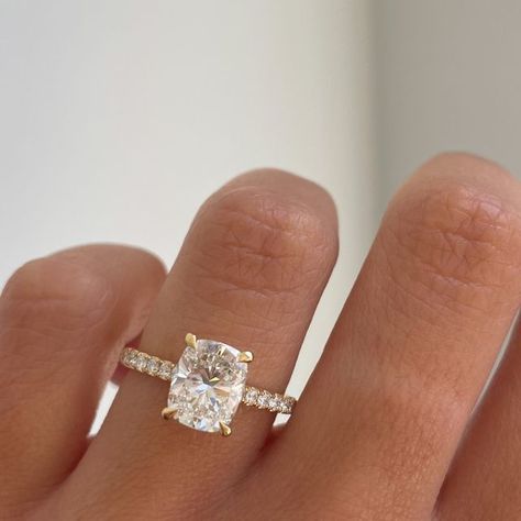 Cullen Jewellery | Custom Engagement Rings on Instagram: "✨ANNIKA - RING SETS✨⁠ ​⁠ ​SWIPE 👉 ⁠ ​⁠ ​A gorgeous Elongated Cushion Solitaire with Pave Band paired with:⁠ ​⁠ ​💜 Felicity Baguette Band ⁠ 💛 Arizona Hammer Set Band⁠ ​💚 Chiara Accent Band⁠ ​🧡 Joanna Pave Band ⁠ ​💖 Bianca Hammer Set Band⁠ 🩵 Lana Accent Band ⁠ ​⁠ ⁠ ​Ring Details:⁠ ​Annika Elongated Cushion Solitaire ⁠ Lab Grown Diamond ⁠ 2.07ct | F | VS2⁠ $6,410aud" Wedding Ring Stack Cushion Cut, Elongated Cushion With Pave Band, Elongated Cushion Engagement Ring Diamond Band, Elongated Cushion Engagement Ring With Pave Band, Cushion Cut Engagement Ring Pave Band, Cushion Pave Engagement Ring, Cushion Engagement Ring Stack, Elongated Cushion Pave, Bubble Band Engagement Ring