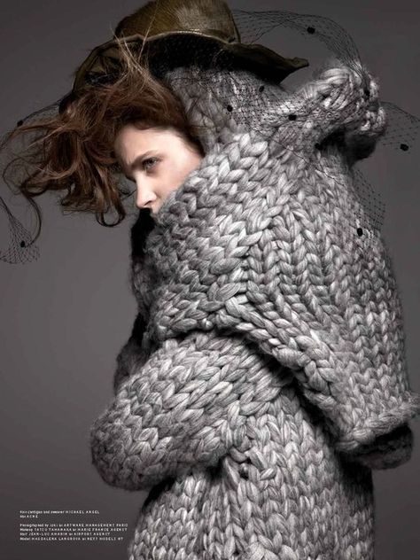 fur as hair/leather as hair Big Knits, Pulp Magazine, Chunky Knits, Magazine Editorial, Knitted Wit, Knitwear Fashion, Super Chunky, Sonia Rykiel, Knitwear Design