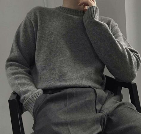 Dark Academia Aesthetic Outfit Men, Dark Academia Fashion Men, Dark Academia Outfits Men, Academia Aesthetic Outfit Men, Grey Sweater Outfit, Academia Aesthetic Outfit, Sweater Outfits Men, Aesthetic Outfits Men, Academia Style