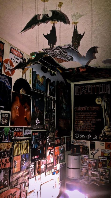 room inspo Gothic Decor Inspiration, Grunge Goth Room Aesthetic, Horror Aethstetic Room, Metalhead Bedroom Aesthetic, 80s Main Character Aesthetic, 80s Metal Bedroom, Gothic Dorm Room Aesthetic, Grunge Punk Bedroom, Poster Covered Walls